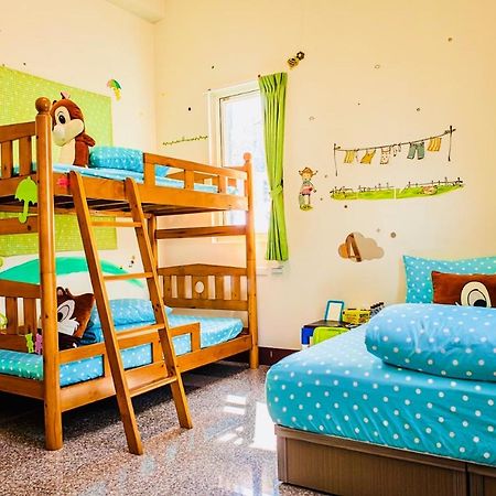 Bed and Breakfast 11 House Erlin Esterno foto