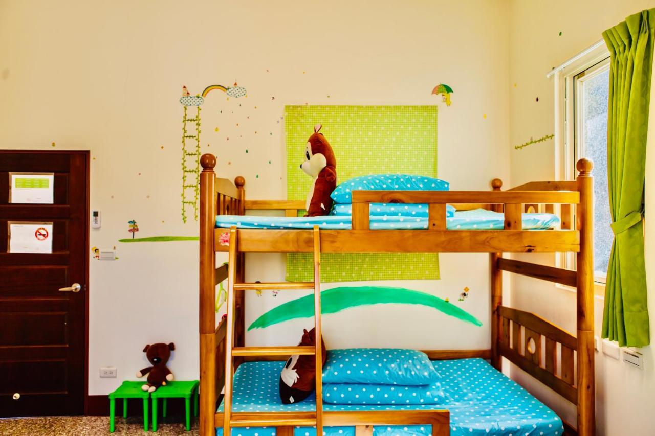 Bed and Breakfast 11 House Erlin Esterno foto