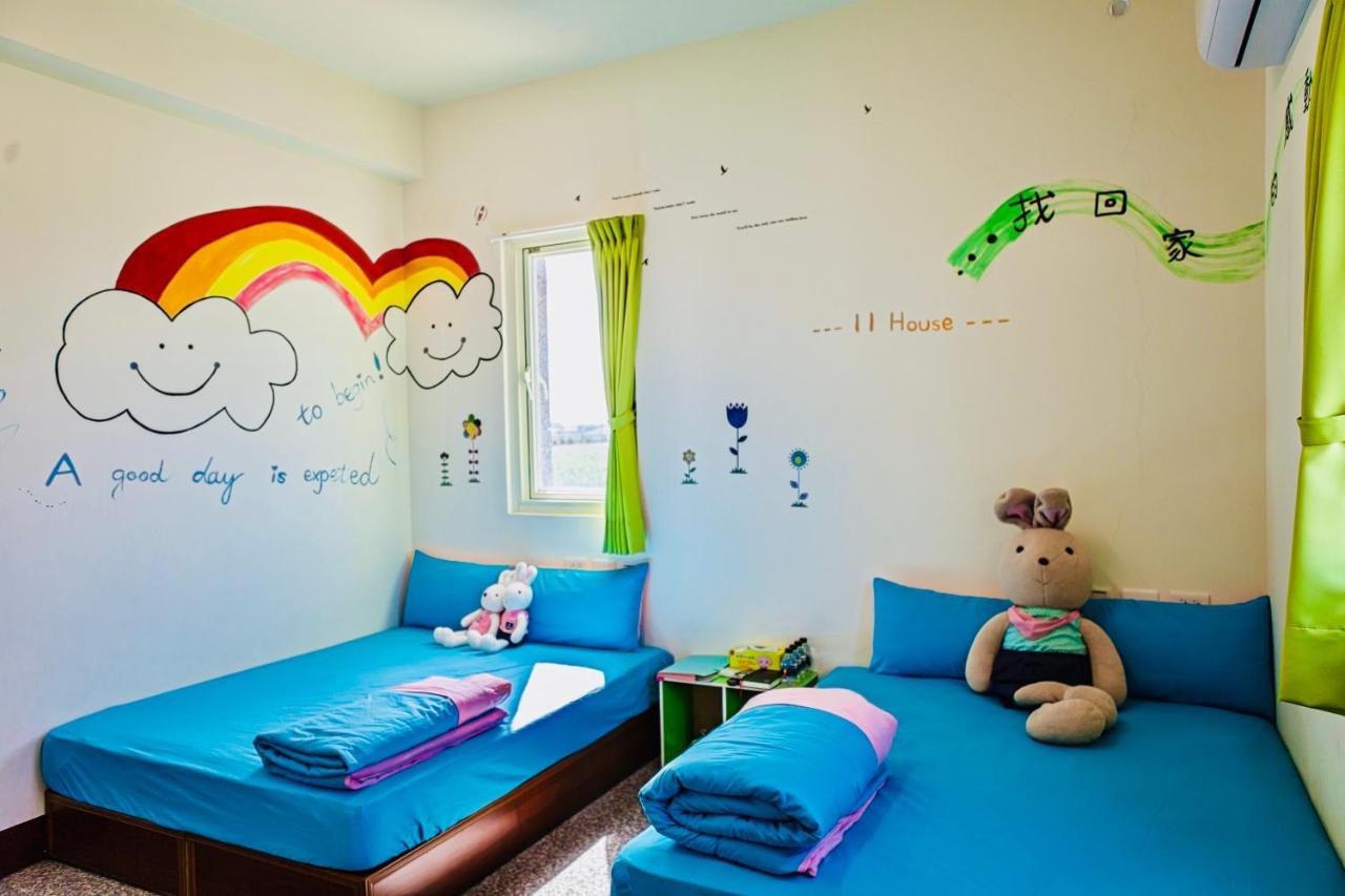 Bed and Breakfast 11 House Erlin Esterno foto